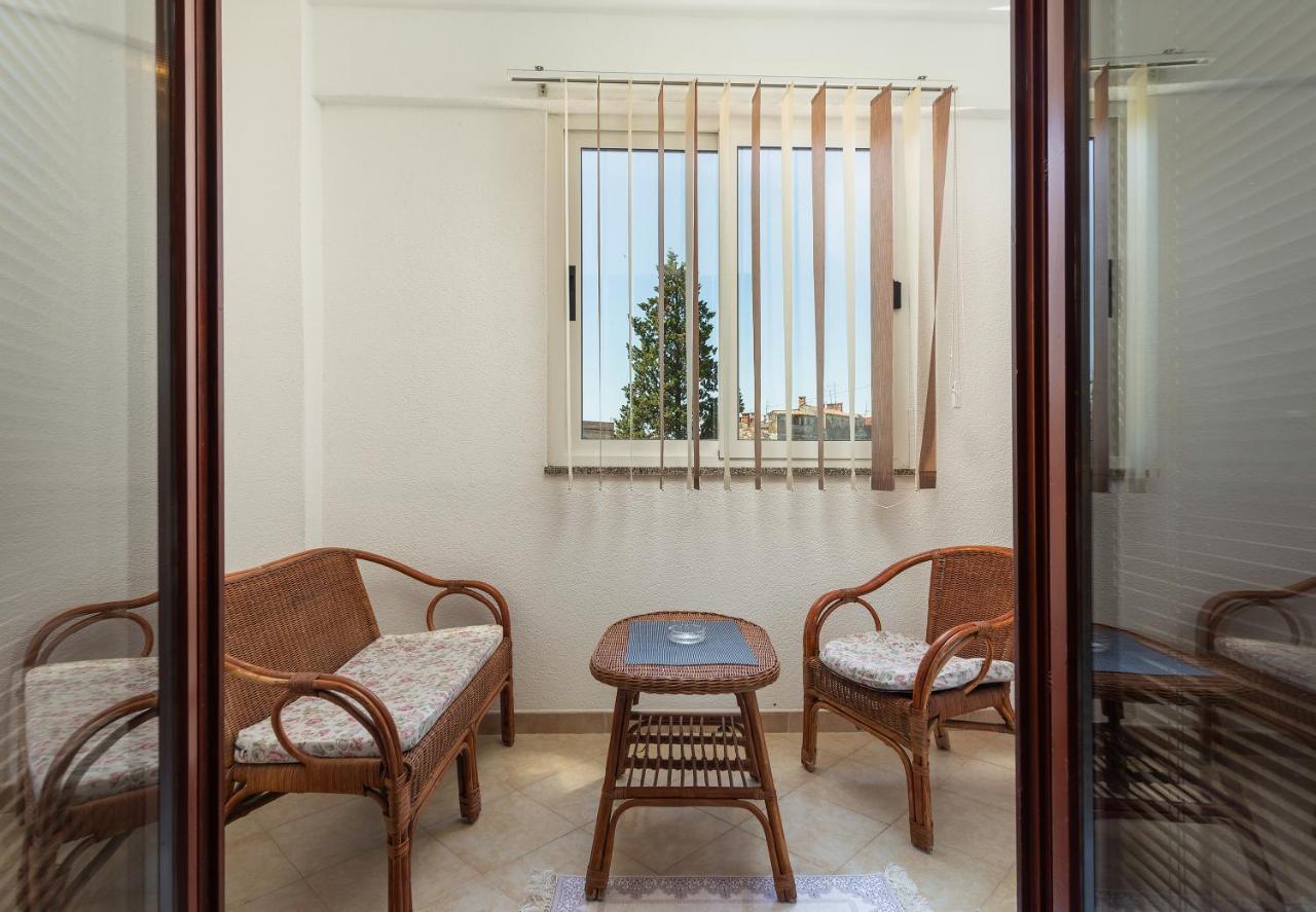 Apartments Smaila 1729 普拉 外观 照片