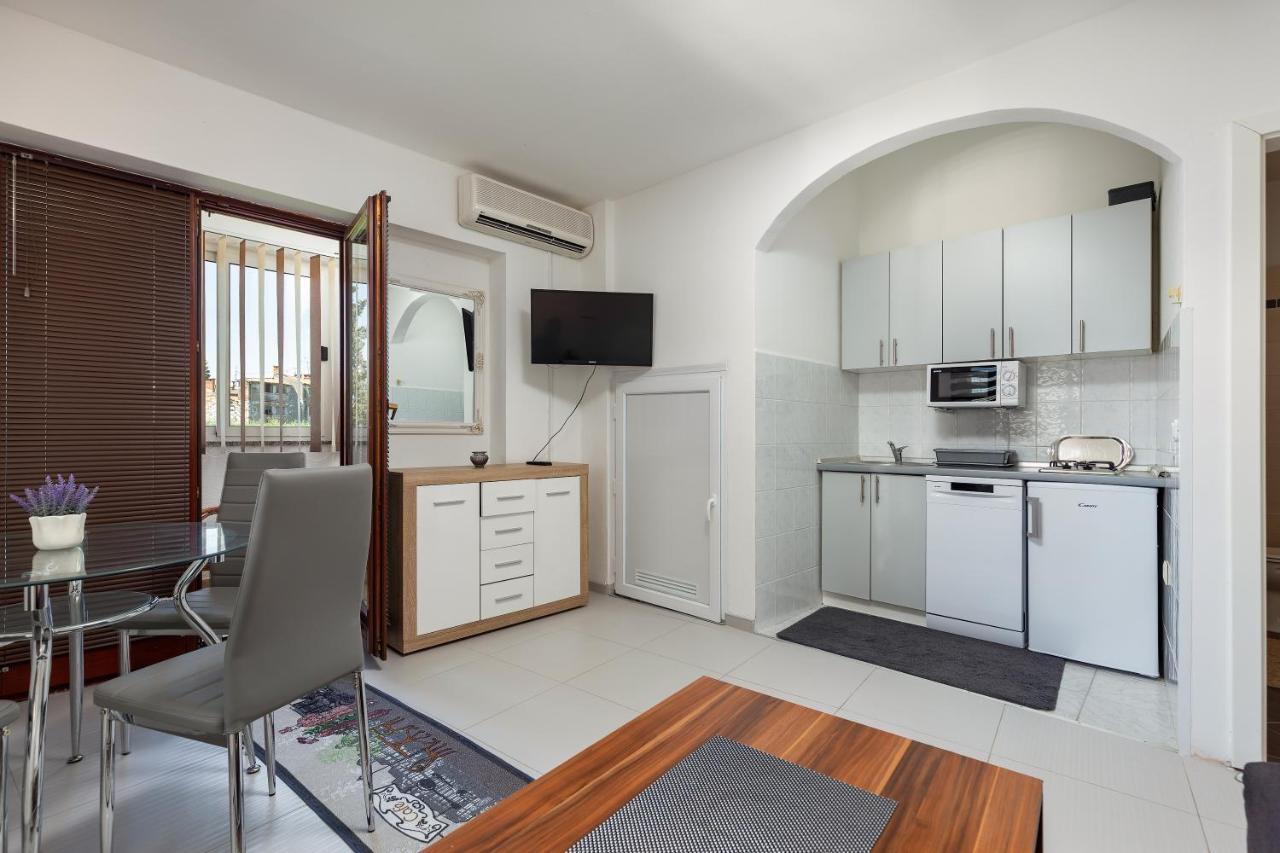 Apartments Smaila 1729 普拉 外观 照片