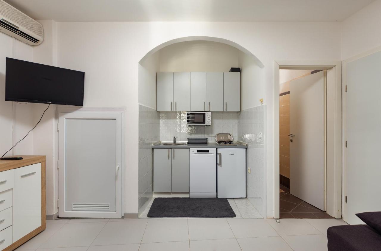 Apartments Smaila 1729 普拉 外观 照片