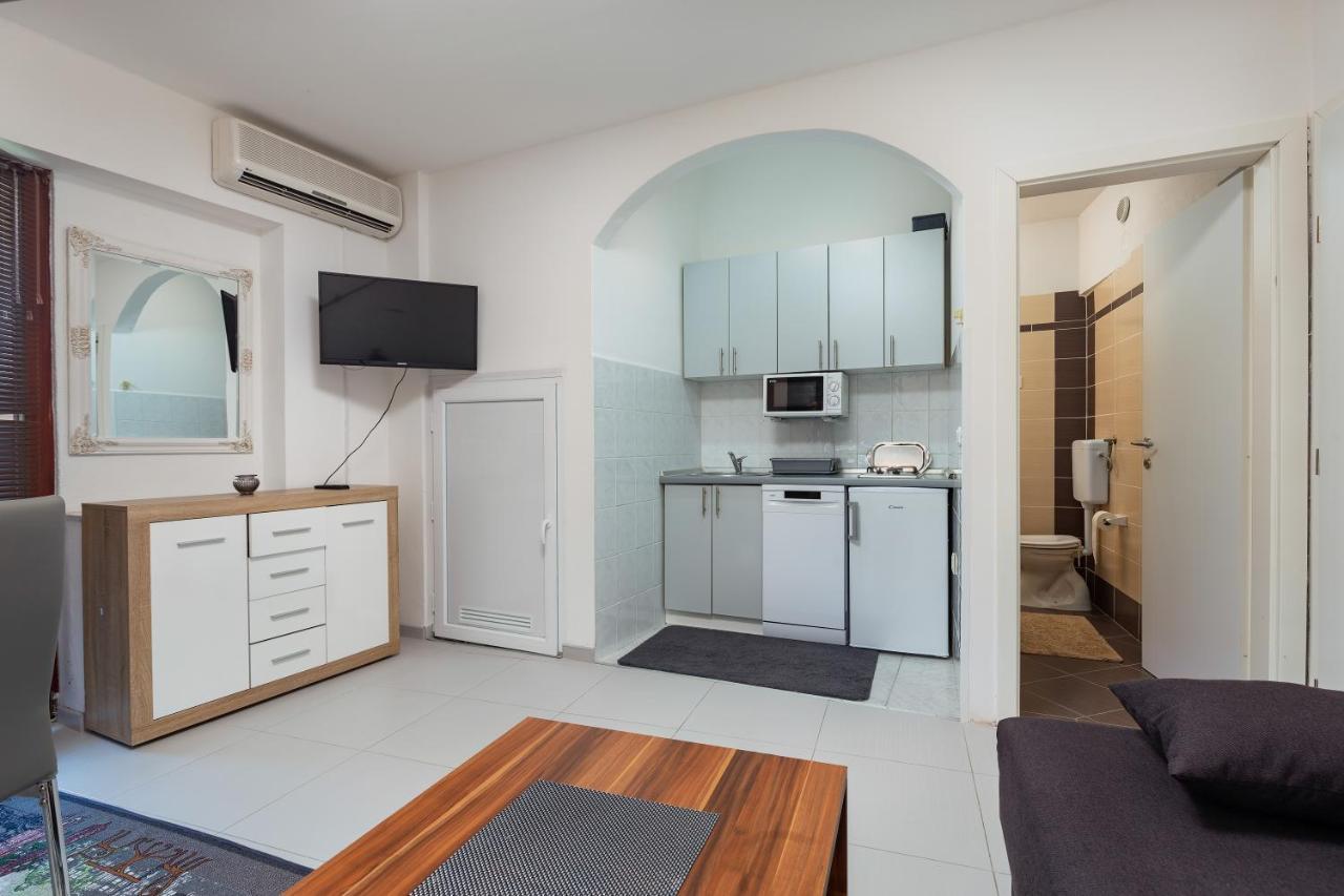 Apartments Smaila 1729 普拉 外观 照片