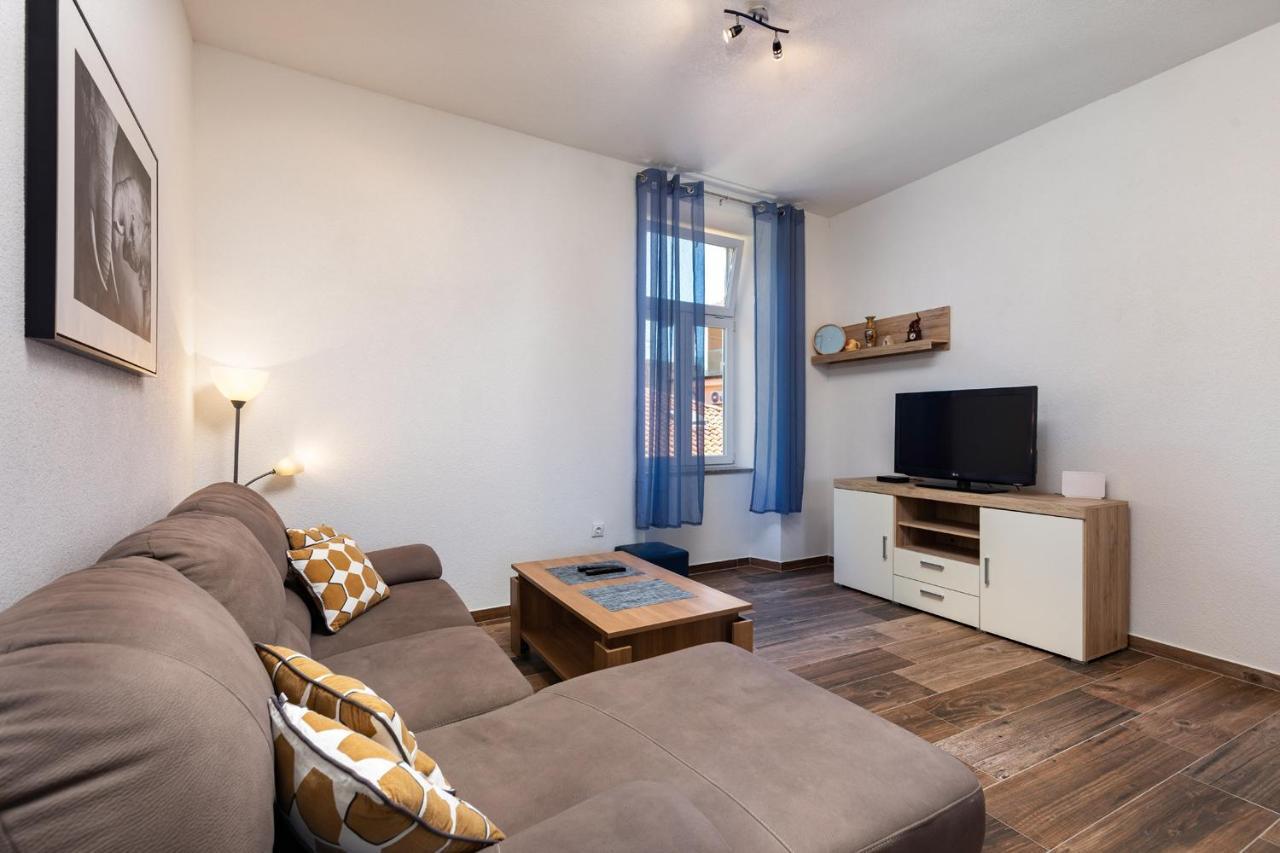 Apartments Smaila 1729 普拉 外观 照片