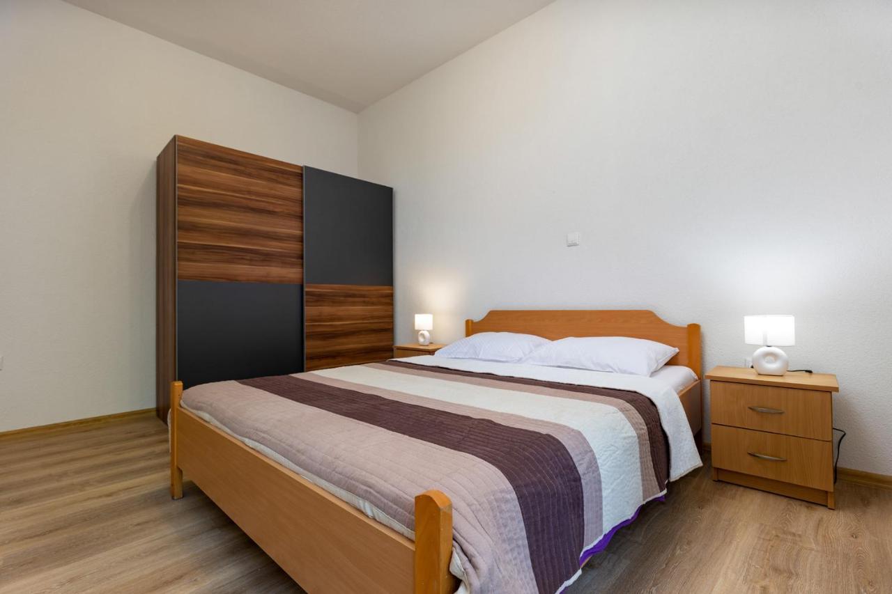 Apartments Smaila 1729 普拉 外观 照片