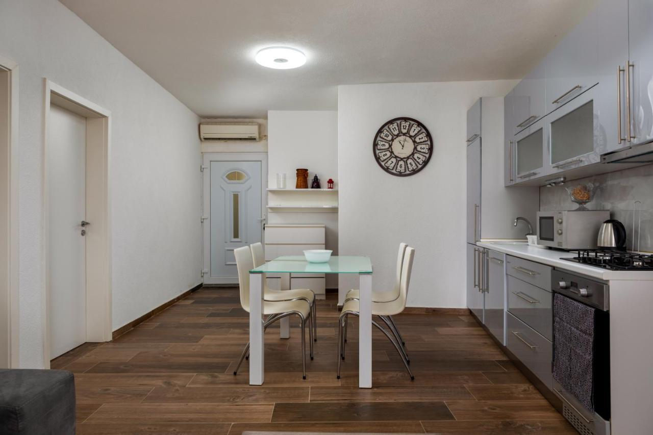 Apartments Smaila 1729 普拉 外观 照片