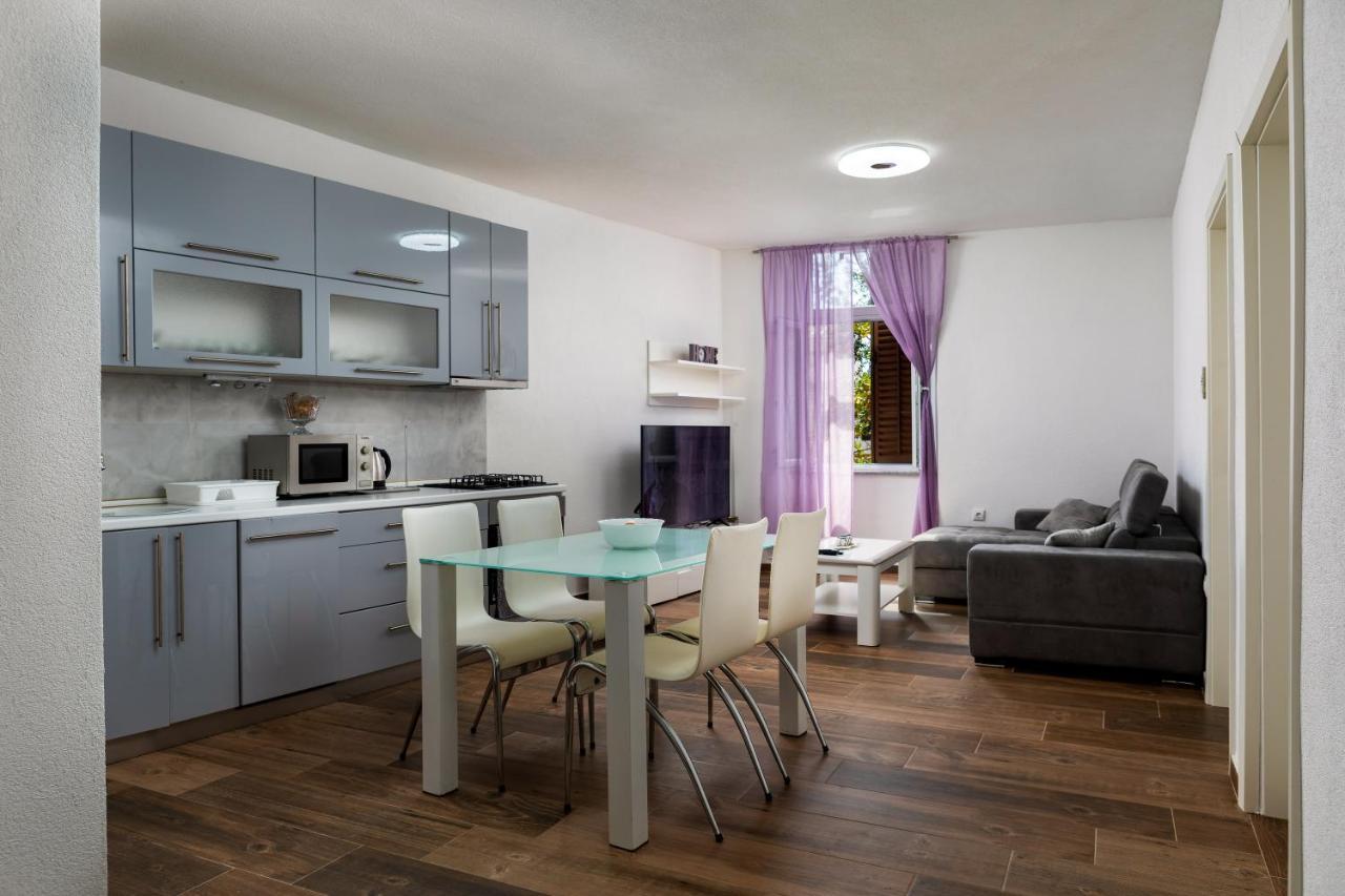 Apartments Smaila 1729 普拉 外观 照片
