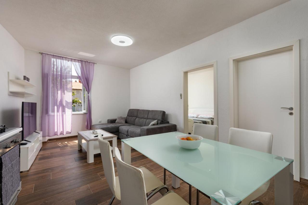 Apartments Smaila 1729 普拉 外观 照片