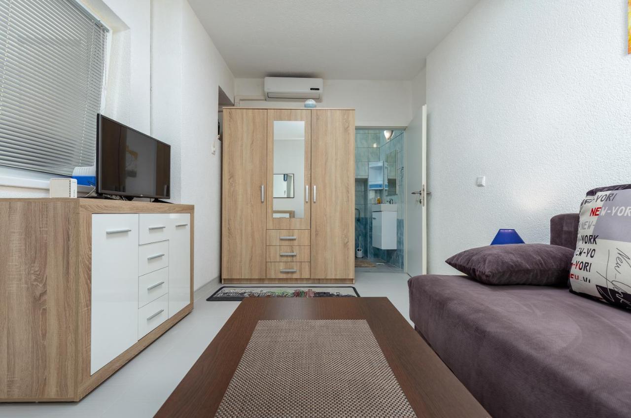 Apartments Smaila 1729 普拉 外观 照片